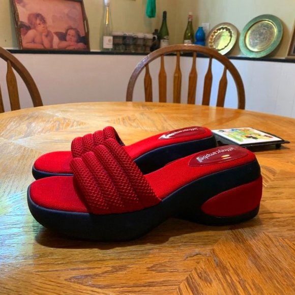 Jeffrey Campbell W9.5 Red Platform Sandals - Picture 1 of 4